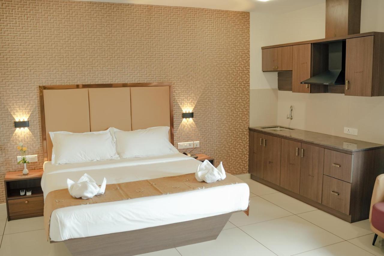 Hotel Esquina Residency à Kochi Extérieur photo